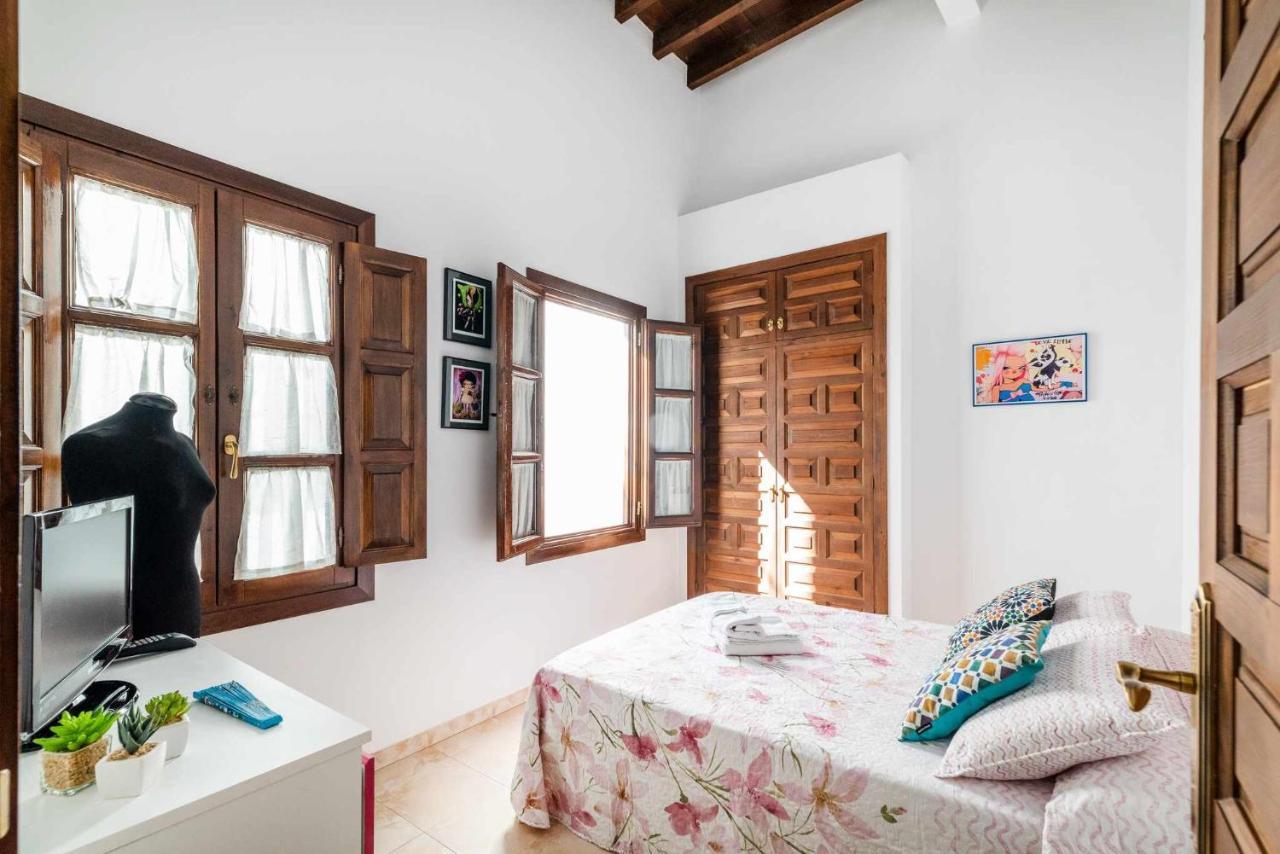 Comodo Y Moderno Apartamento Centro Гранада Экстерьер фото