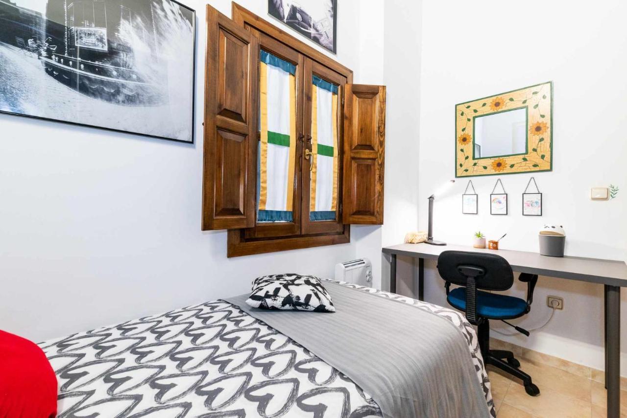 Comodo Y Moderno Apartamento Centro Гранада Экстерьер фото