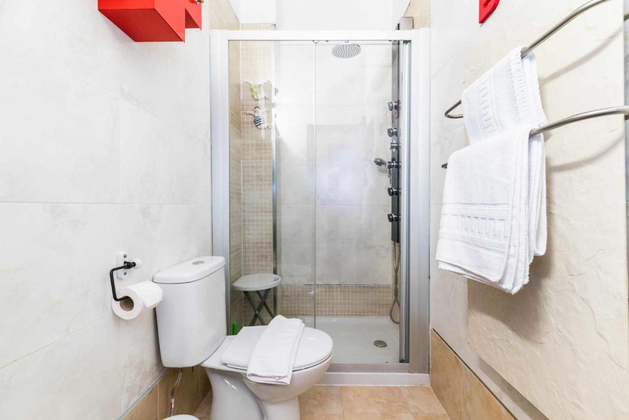Comodo Y Moderno Apartamento Centro Гранада Экстерьер фото